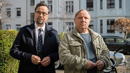 Seit 20 Jahren ein Team: der Rechtsmediziner Prof. Karl-Friedrichs Boerne (Jan Josef Liefers, links) und Kommissar Frank Thiel (Axel Prahl).