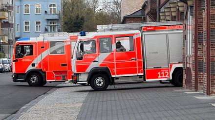 Löschfahrzeuge der Berliner Feuerwehr. 