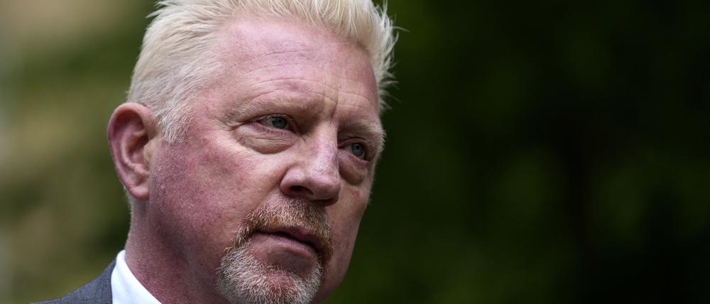 Boris Becker sitzt seit etwa einem halben Jahr hinter Gittern (Archivbild).