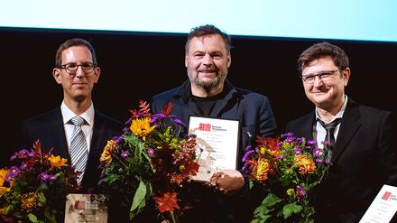 Ausgezeichnet: Ingo Držečnik (Elfenbein), Johann Ulrich (avant-Verlag) und Wladimir Velminski (Ciconia Ciconia).