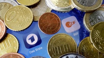 18,35 Euro kostet der Rundfunkbeitrag im Monat. Wie hoch wird er ab der Beitragsperiode 2025 sein?+