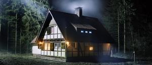 Honeckers Jagdhütte. Unter dem Titel „Wildfang“ 2016 aufgenommen von Andreas Mühe.
