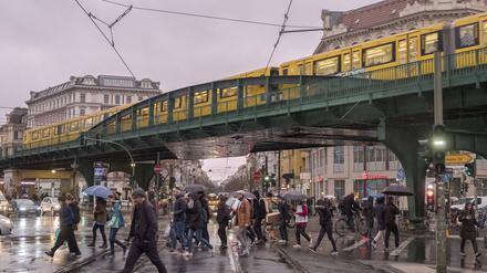 Am Nachmittag wird in Berlin Regen erwartet. (Symbolfoto)