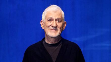  Ilja Richter beim Fototermin zur Benefizgala Schillern für die Ukraine in der Komödie am Kurfürstendamm im Schiller Theater. Berlin, 28.03.2022 *** Ilja Richter at the photo session for the benefit gala Schillern für die Ukraine in the Komödie am Kurfürstendamm at the Schiller Theater Berlin, 28 03 2022 Foto:xA.xBuggex/xFuturexImage