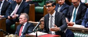 Premier Rishi Sunak will mit schmerzhaften Einschnitten Vertrauen in Großbritannien zurückgewinnen.