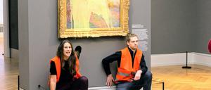 Das Foto entstand nach der Kartoffelbrei-Attacke auf das Monet-Gemälde im Potsdamer Museum Barberini.
