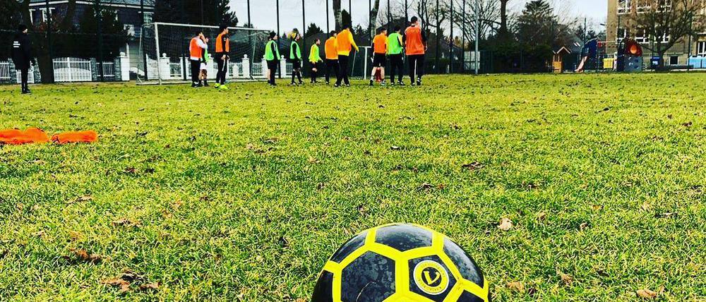 Mit einem Aktionsmonat während der Fußball-WM in Katar will der Verein BSV Victoria 90 Friedrichshain eine Verbesserung der dortigen Menschenrechtslage einfordern. 