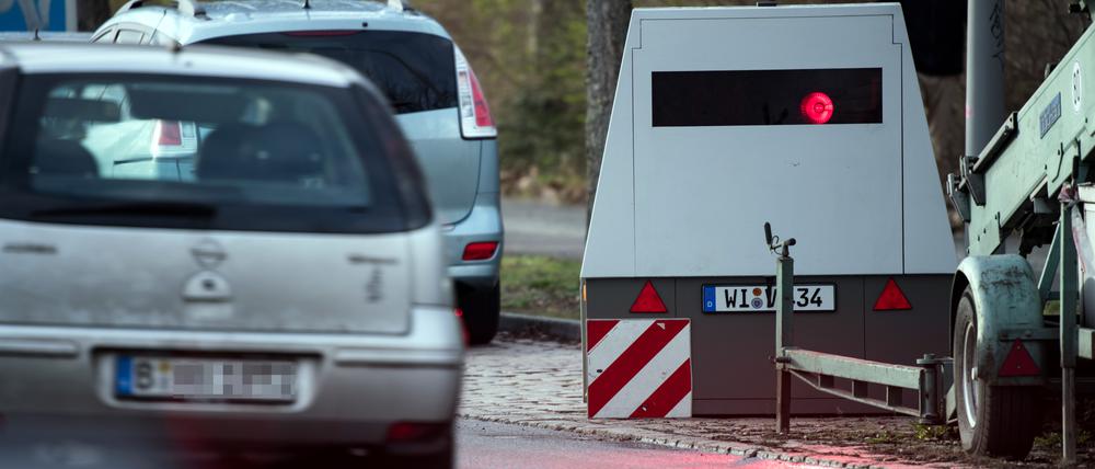 Mobile Blitzwagen der Polizei sind auch kaputt.