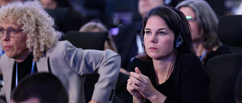 Annalena Baerbock (r.) mit der Klimasonderbeauftragten Jennifer Morgan.