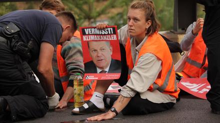 Lina Johnsen, Aktivistin der Gruppe „Letzte Generation“