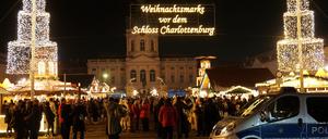 Keine Poller: Zwischen dem Marktbetreiber und dem Bezirk Charlottenburg-Wilmersdorf gibt es Streit um die Finanzierung der Anti-Terror-Sperren. 