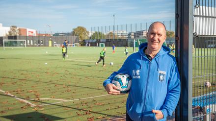 „Bei uns geht es um Fußball. Klar. Es geht aber auch um die Frage, in was für einer Gesellschaft wir leben wollen“, sagt Gerd Thomas, Erster Vorsitzender des FC Internationale.