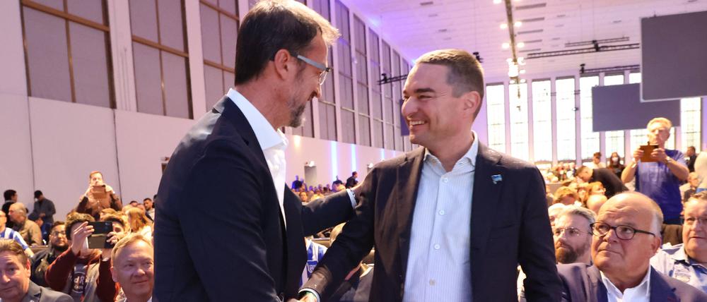 Auf Wiedersehen. Lars Windhorst (rechts) hat bekanntgegeben, dass er einen Käufer für Hertha BSC gefunden hat.