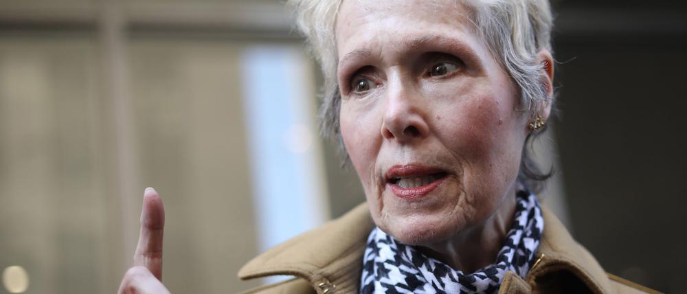 Die Autorin Jean Carroll wirft Donald Trump vor, sie in den 90er Jahren vergewaltigt zu haben.