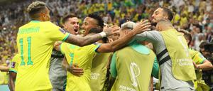  Mit 2:0 siegt die Nationalelf von Brasilien über Serbien. 