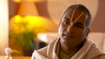 Guru „Swami Vishwananda“ hat sein Hauptquartier im Taunus errichtet. Anhänger nennen ihn auch „the Lord Himself“.