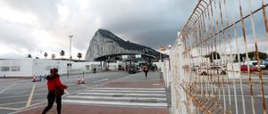 Die Grenze zu Gibraltar von spanischer Seite. 