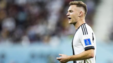 Deutschlands Mittelfeldstratege Joshua Kimmich könnte wieder in die Abwehr rücken.