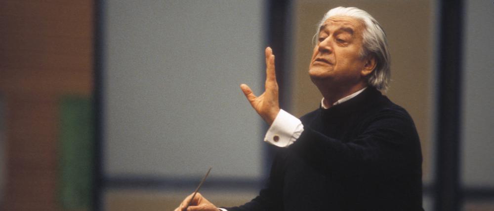 Sergiu Celibidache übernahm 1945 die Leitung der Berliner Philharmoniker.