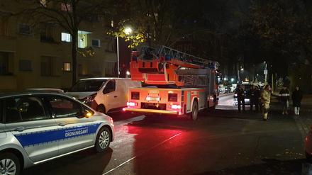 Gemeinsame Aktion: Feuerwehr und Ordnungsamt sensibilisierten dafür, die Straßen für die Rettungskräfte frei zu halten.