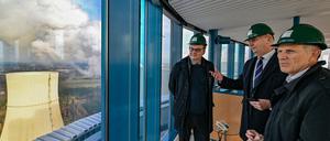 Brandenburgs Ministerpräsident Dietmar Woidke hatte den tschechischen Botschafter Tomáš Kafka in das Kraftwerk eingeladen.