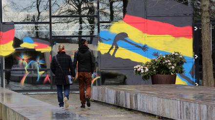 Benefiz-Familienfest für die Ukraine-Hilfe im Volkspark Potsdam. Auf dem Fest werden Spenden zugunsten der Kinder-Hilfe-Ukraine des Freundes- und Förderkreis Klinikum Ernst von Bergmann gesammelt.