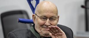 Horst Mahler steht seit Ende November in Potsdam vor Gericht.