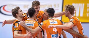Jubel nach dem Bundesliga-Sieg gegen VC Olympia. 