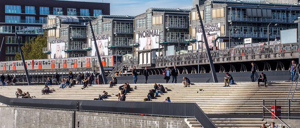 Landungsbrücken Hamburg.