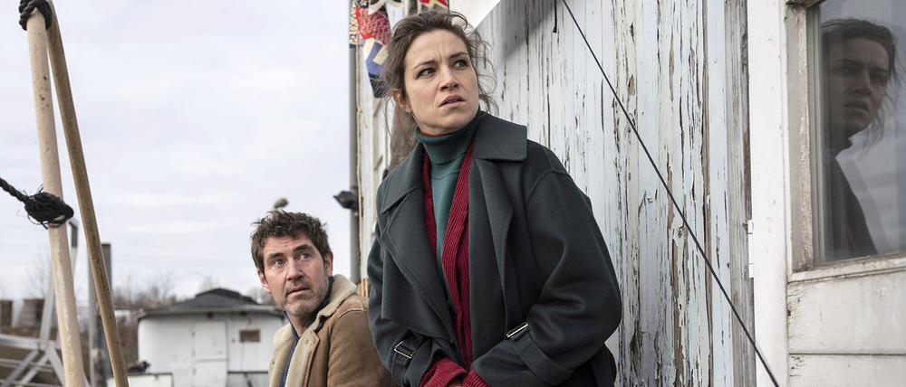 Hat eine heiße Spur: Ermittlerin Katharina Tempel (Franziska Hartmann, mit Stephan Szász).