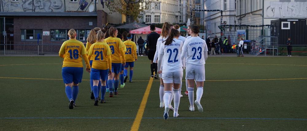 Beros Frauen liegen nach einem 3:0 gegen Stern 1900 II aktuell auf Platz drei der Verbandsliga.