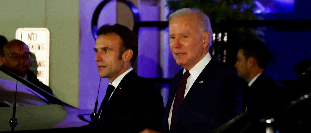 Joe Biden und Emmanuel Macron.