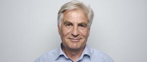 Alfons Frese recherchiert und schreibt seit Jahrzehnten über Themen rund um die Tarifpartner und den Arbeitsmarkt.