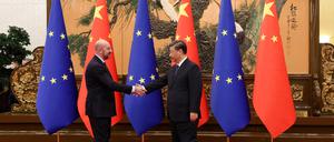 EU-Ratschef Charles Michel beim Treffen mit dem chinesischen Präsidenten Xi Jinping in Peking. 
