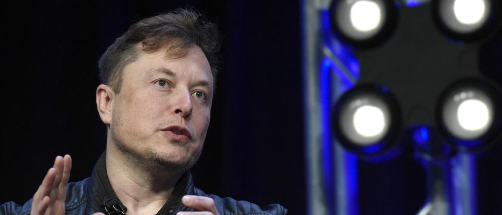 Elon Musk hat erneut Tesla-Aktien verkauft.