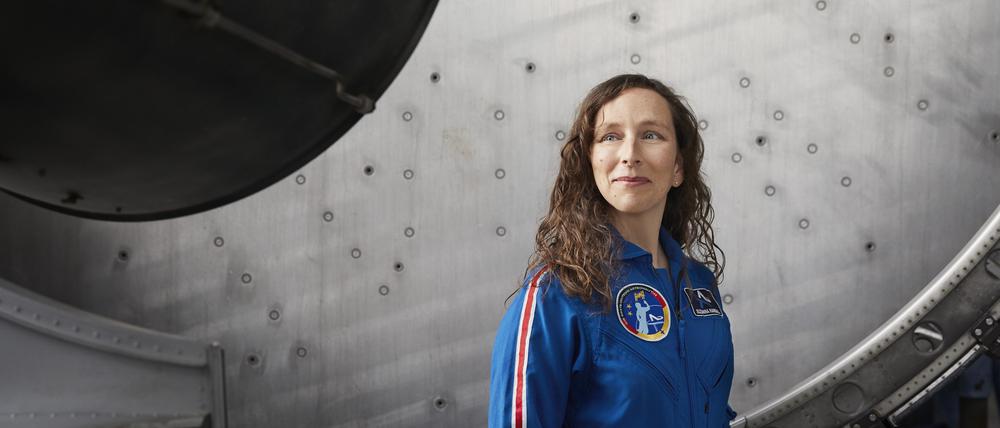 Dr. Suzanne Randall ist Astrophysikerin.