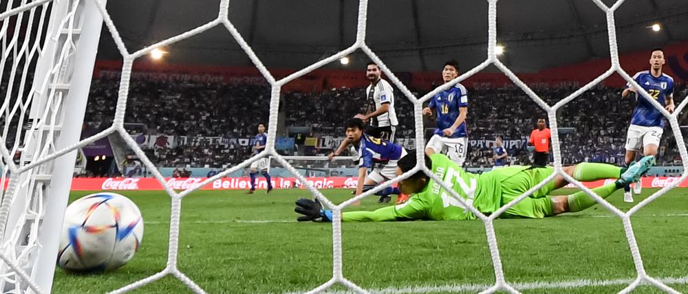 Pfosten! Auch daran scheiterte das deutsche Team, allem voran gegen Japan.