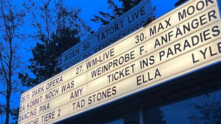 Weinprobe, Theater, Lesungen: Die Neuen Kammerspiele Kleinmachnow sind weit mehr als ein Kino.