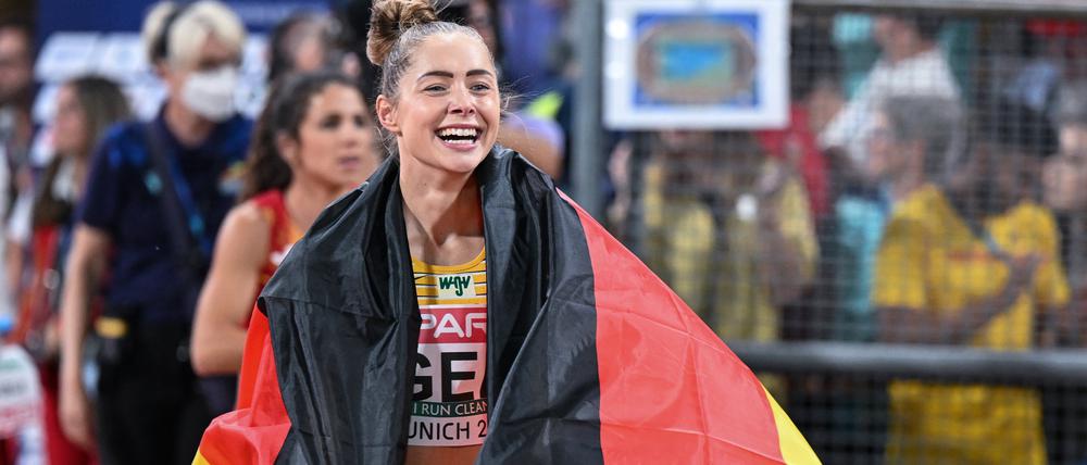 Gina Lückenkemper jubelt im August über den EM-Titel in München.
