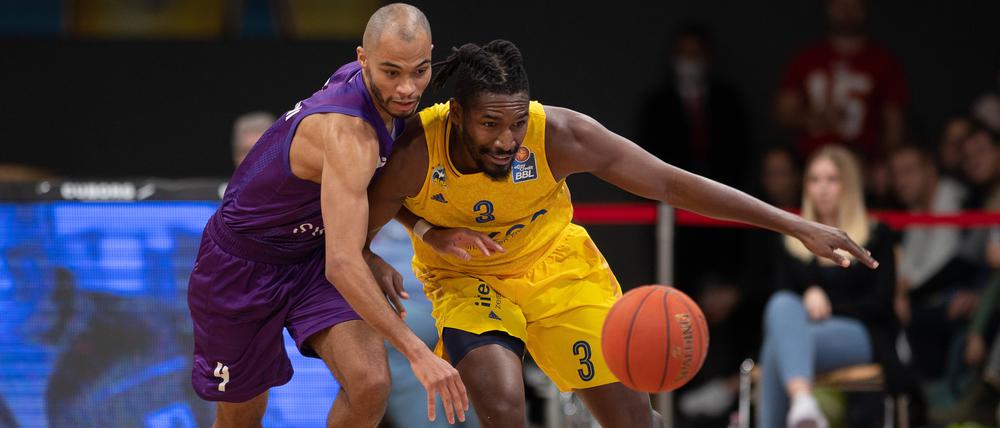 Jaleen Smith (rechts) kassierte vor einer Woche in Göttingen die erste Liga-Niederlage.