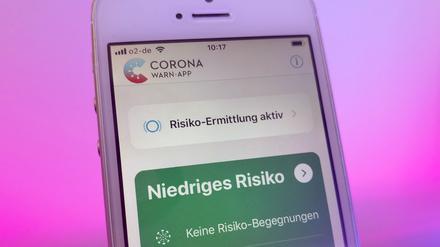Die Corona-Warn-App auf einem Smartphone.