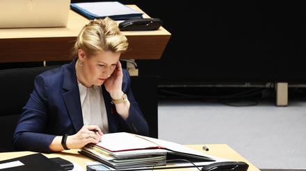  Die Regierende Bürgermeisterin Franziska Giffey im Abgeornetenhaus in Berlin.