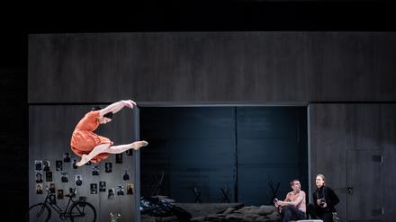 Szene aus „Dona Nobis Pacem“