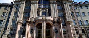 Das Berliner Landgericht soll in eins für Zivilrecht und eins für Strafsachen aufgesplittet werden.