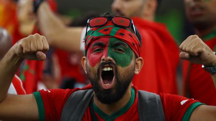 Viele marokkanische Fans suchen in Doha noch nach Tickets für das historische Spiel. 