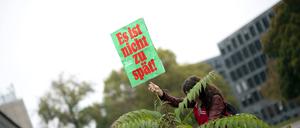 Der Volksentscheid „Berlin klimaneutral 2030“ will unter andeem die Zufahrt von Autos mit Verbrennungsmotoren in die Stadt einschränken.