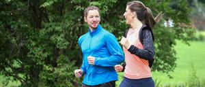 Es gibt viele attraktive Laufstrecken im Südwesten: Wenn man sich beim Joggen noch ohne Probleme unterhalten kann, passt das Lauftempo.