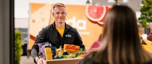 Anfang 2023 will der norwegische Online-Supermarkt Oda die ersten Lieferungen in Berlin ausfahren.