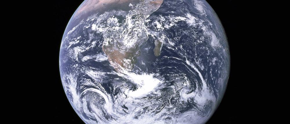 Rückblick, Weitblick, heimatlicher Anblick: „Blue Marble“, fotografiert von der Apollo-17-Crew.