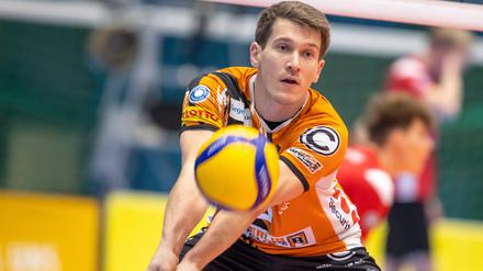 Johannes Tille steht vor einem besonderen Duell.